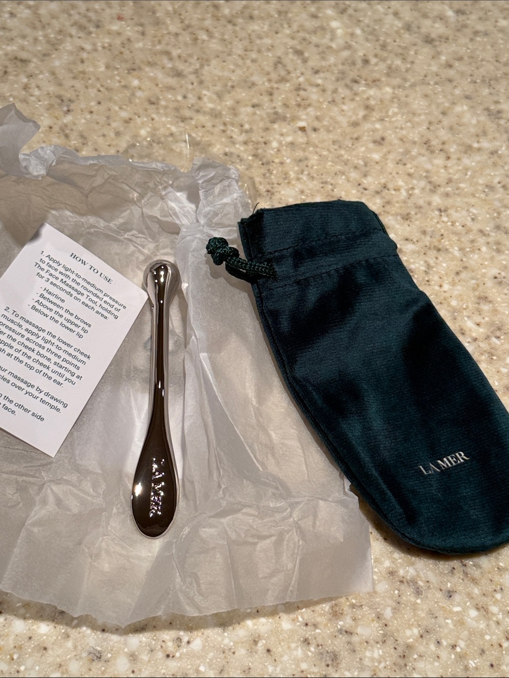 La Mer Facial Massage Tool